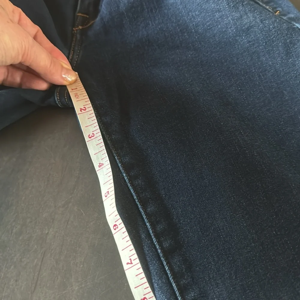 Levi’s Jeans Mid Rise Skinny Dark Blue Denim Jeans stretch sz 4 W27 L30 - Picture 15 of 16